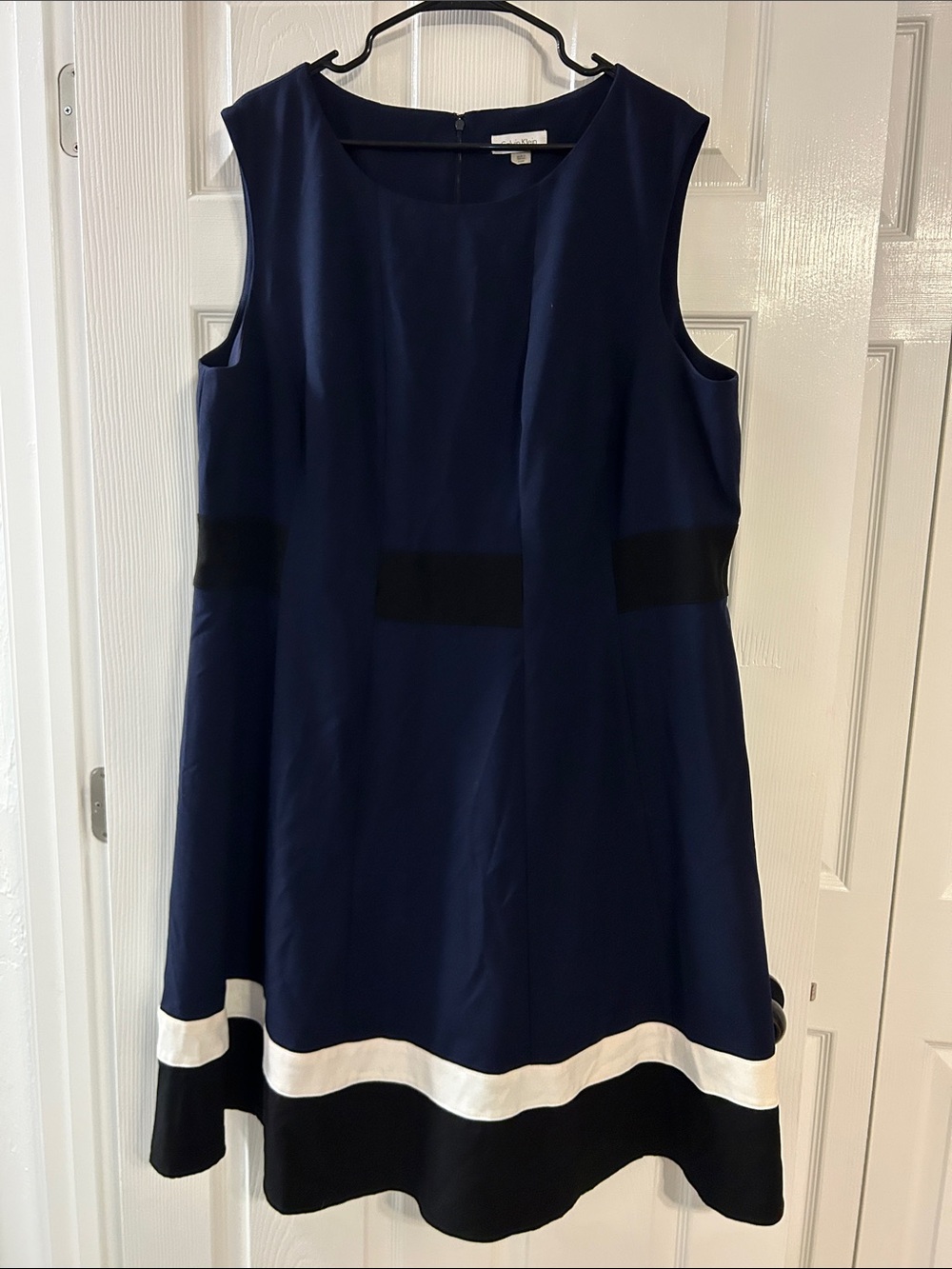 Calvin Klein Navy Black and White A-Line Sleeveless Dress